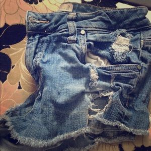 Cut off booty shorts